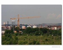 Stock crane Liebherr 201 HC – new dominance of Kranimex premises in Strašnice – Prague 10